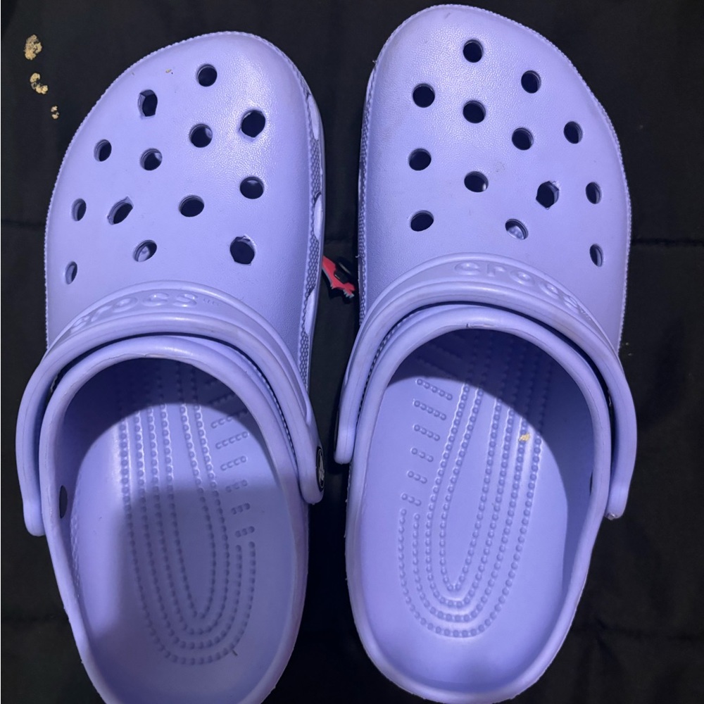 crocs